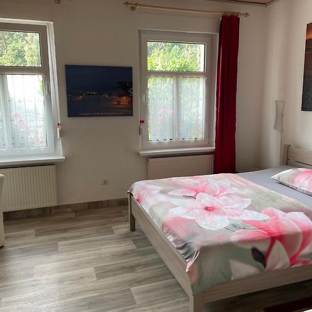 Ferienwohnung Mit Terrasse - Insel Usedom Trassenheide Exterior foto
